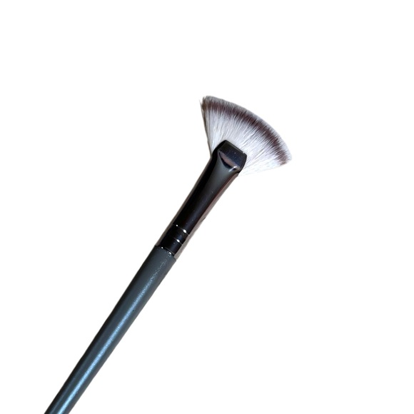 Other - Fan Brush